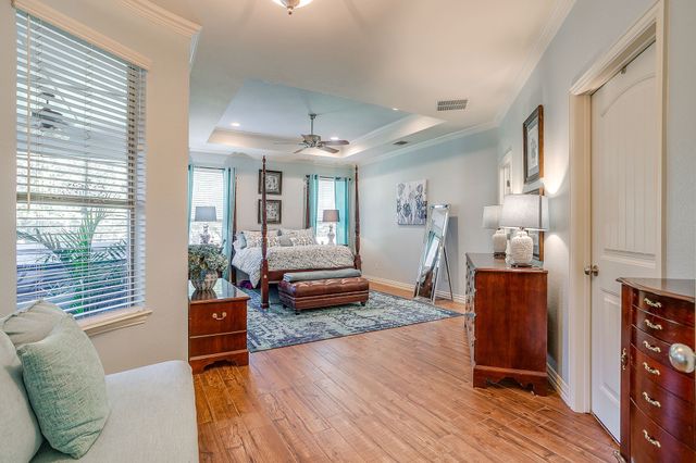 134 Forest Creek Circle, Weatherford, TX 76088