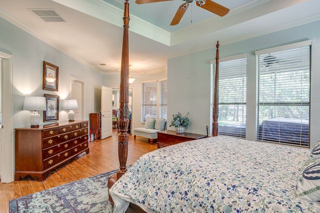 134 Forest Creek Circle, Weatherford, TX 76088