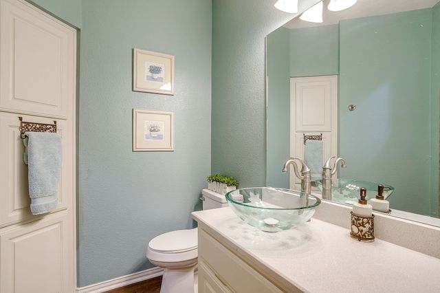 134 Forest Creek Circle, Weatherford, TX 76088