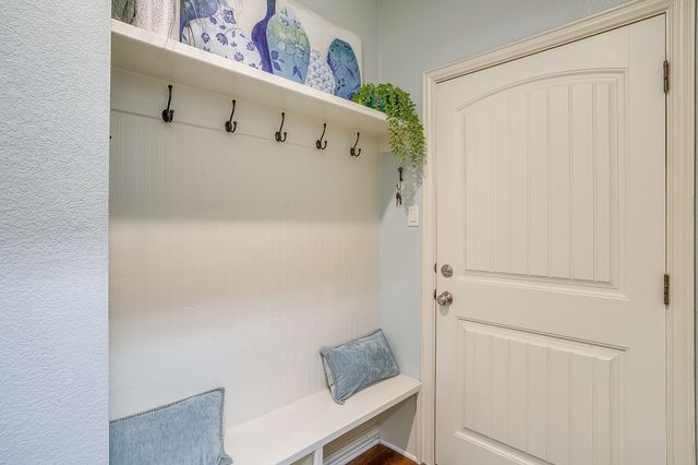 134 Forest Creek Circle, Weatherford, TX 76088