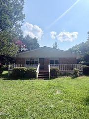 118 Jonan Court, Chapel Hill, NC 27516