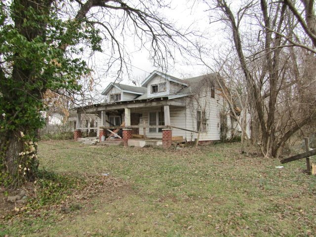 826 W Church St, Lewisburg, TN 37091