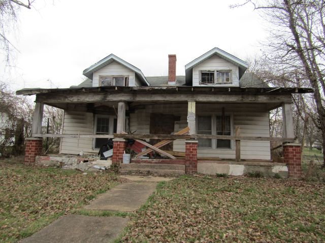 826 W Church St, Lewisburg, TN 37091