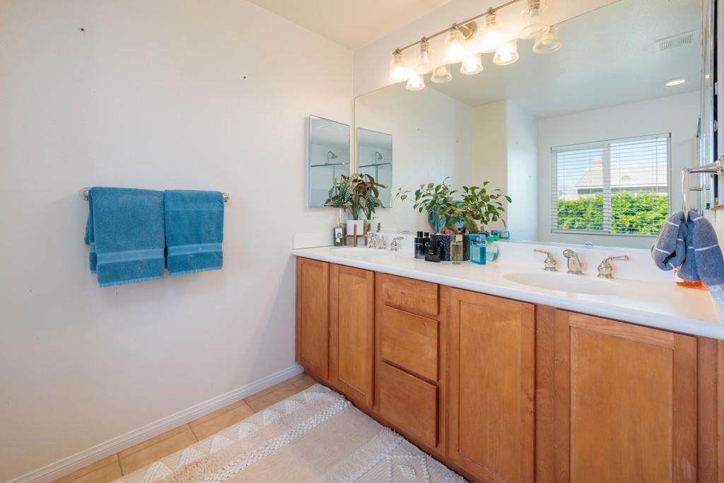 Image 16 of property listing at 83808 Avenida Verano, Coachella, CA 92236