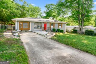 1082 Green Valley Drive NW, Conyers, GA 30012