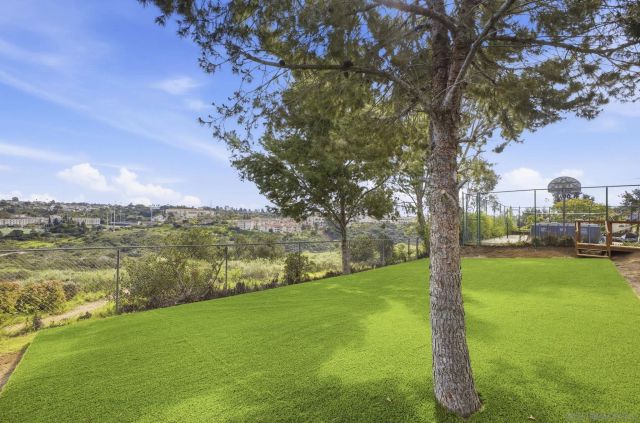 4971 September St., San Diego, CA 92110