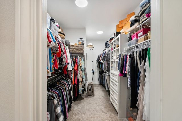 245 Colonial Drive, Mabank, TX 75156