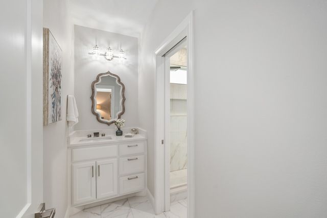 245 Colonial Drive, Mabank, TX 75156