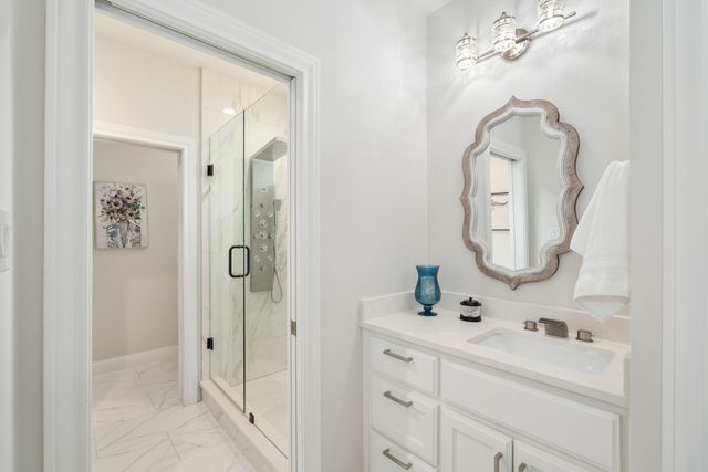 245 Colonial Drive, Mabank, TX 75156