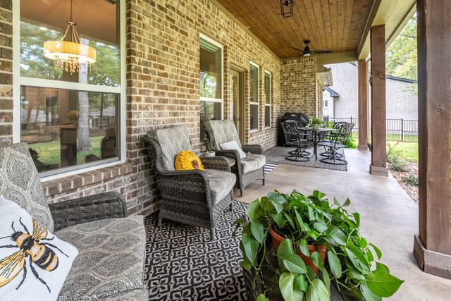 245 Colonial Drive, Mabank, TX 75156