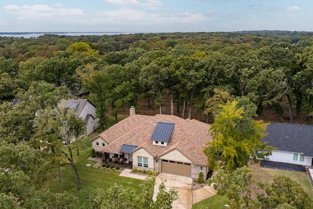 245 Colonial Drive, Mabank, TX 75156