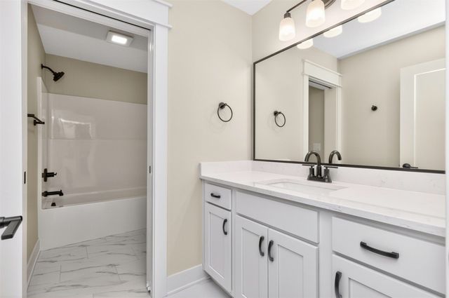 4704 Cartier Avenue, Ames, IA 50014