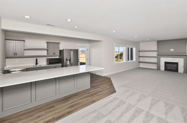 4704 Cartier Avenue, Ames, IA 50014