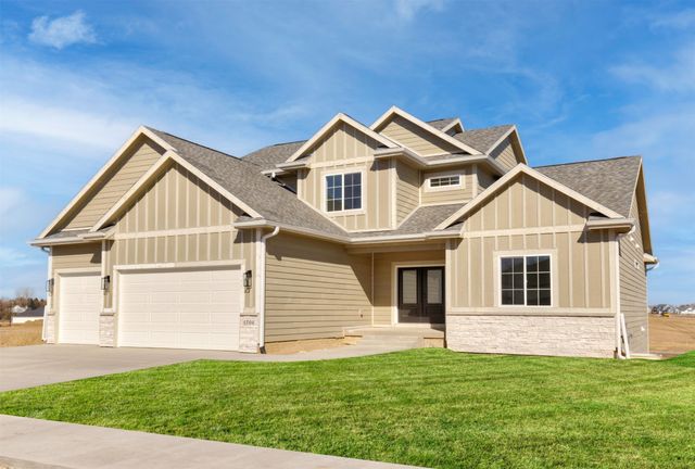 4704 Cartier Avenue, Ames, IA 50014