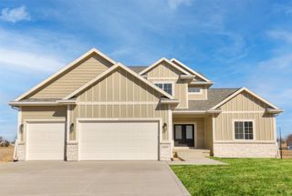 4704 Cartier Avenue, Ames, IA 50014