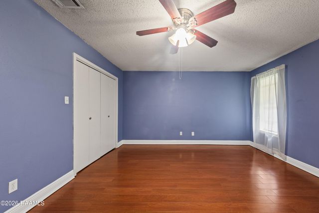214 Saint Nicholas Drive, Lafayette, LA 70506