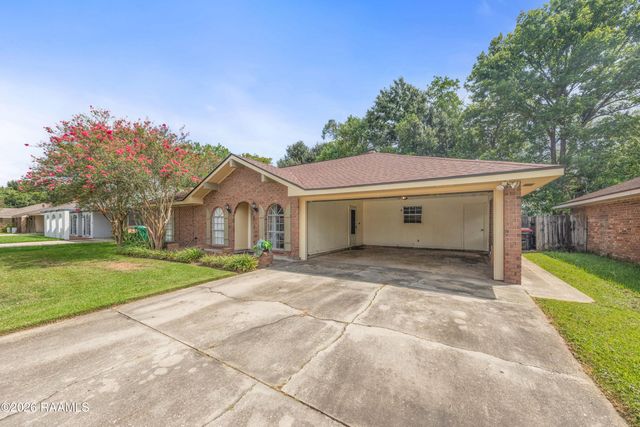 214 Saint Nicholas Drive, Lafayette, LA 70506