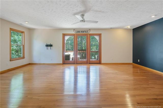 35 Lilly Loop, Sanford, NC 27332