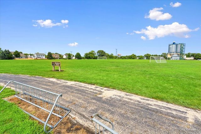 24847 W Burdick Road, Plainfield, IL 60585