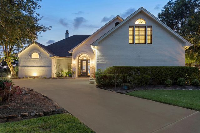 422 S Burnett Drive, Baytown, TX 77520