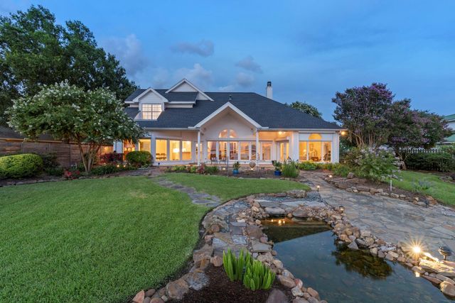 422 S Burnett Drive, Baytown, TX 77520