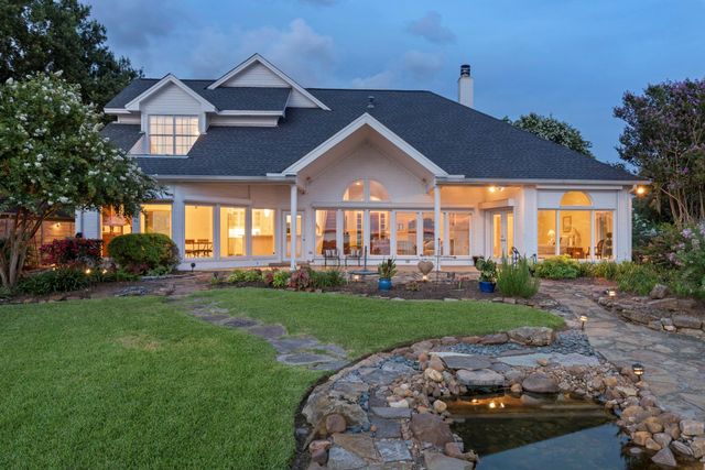 422 S Burnett Drive, Baytown, TX 77520