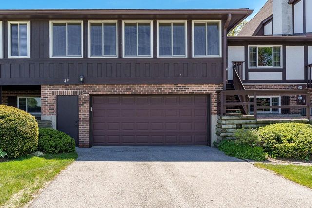 45 Golf Parkway, Madison, WI 53704