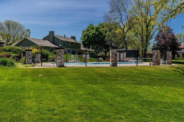 45 Golf Parkway, Madison, WI 53704