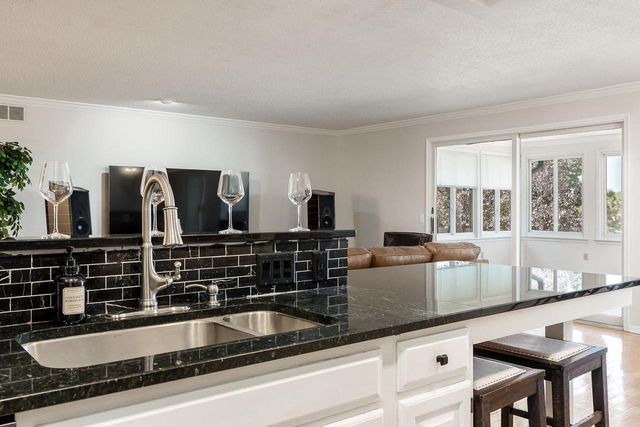 45 Golf Parkway, Madison, WI 53704