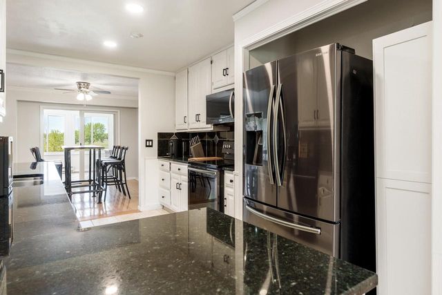 45 Golf Parkway, Madison, WI 53704
