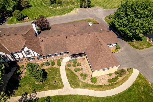 45 Golf Parkway, Madison, WI 53704