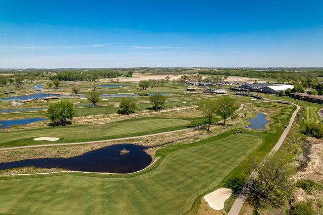 45 Golf Parkway, Madison, WI 53704