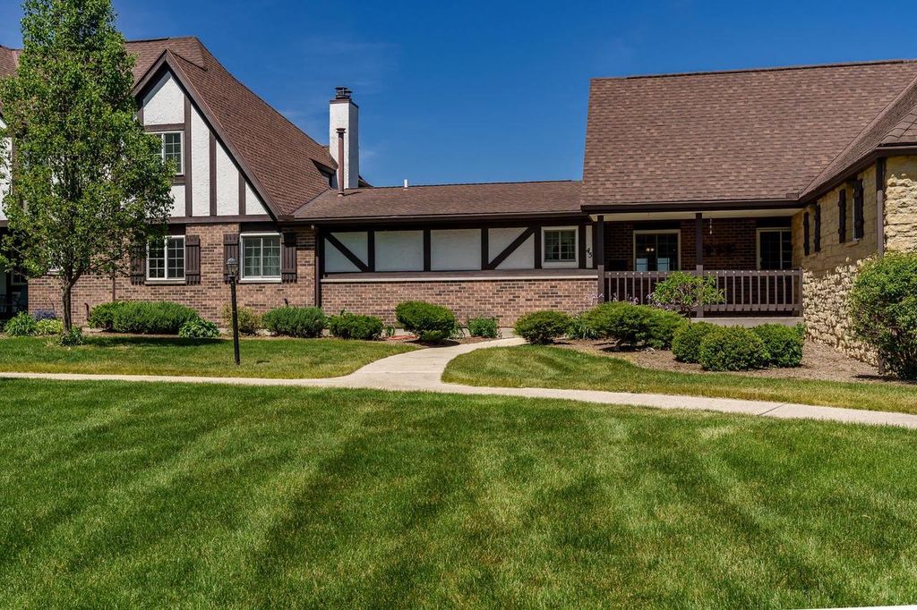 45 Golf Parkway, Madison, WI 53704