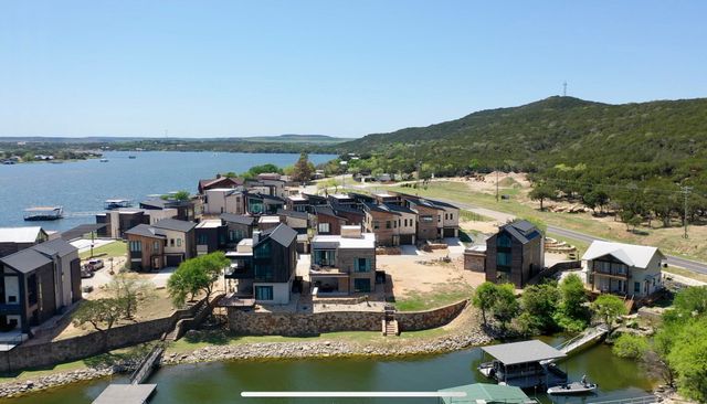 5 Breakwater Bend, Graford, TX 76449