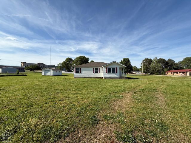 3103 Wood Haven Street, Paragould, AR 72450