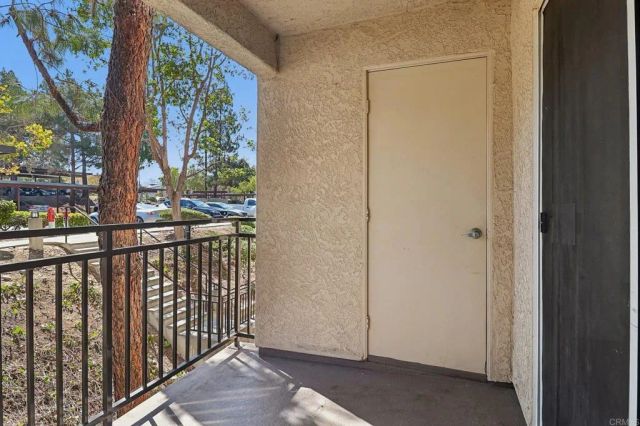 5648 Amaya Drive 118, La Mesa, CA 91942