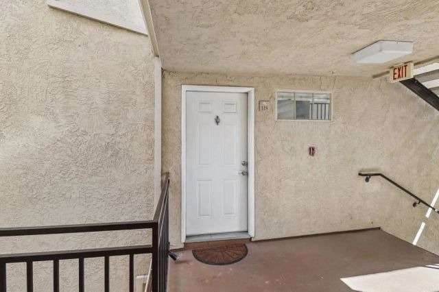 5648 Amaya Drive 118, La Mesa, CA 91942