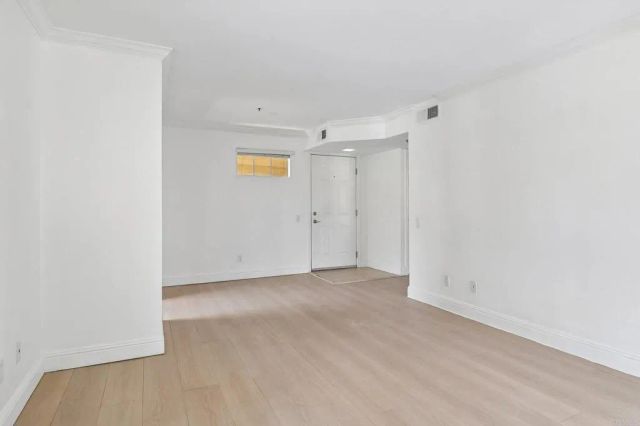 5648 Amaya Drive 118, La Mesa, CA 91942