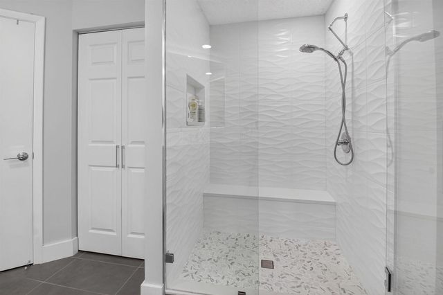 5374 Venetia Court E, Boynton Beach, FL 33437