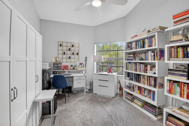 5374 Venetia Court E, Boynton Beach, FL 33437