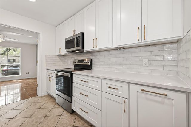 13244 Trail Hollow Drive, Houston, TX 77079