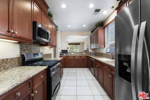 1514 Green Creek Trail, Beaumont, CA 92223