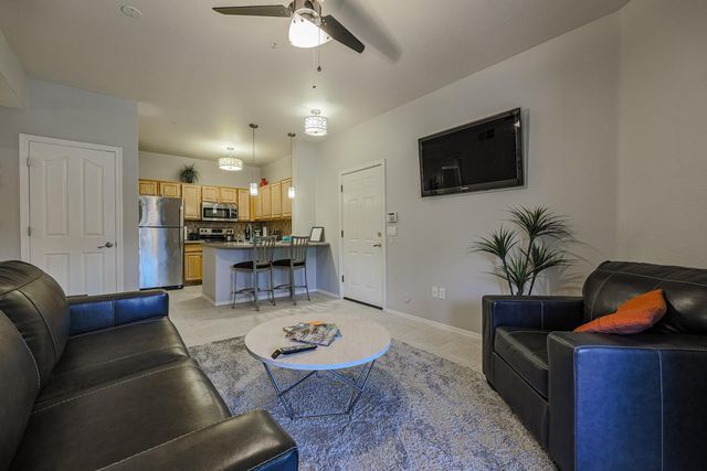 14950 W Mountain View Boulevard Apt 6107, Surprise, AZ 85374
