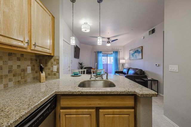 14950 W Mountain View Boulevard Apt 6107, Surprise, AZ 85374