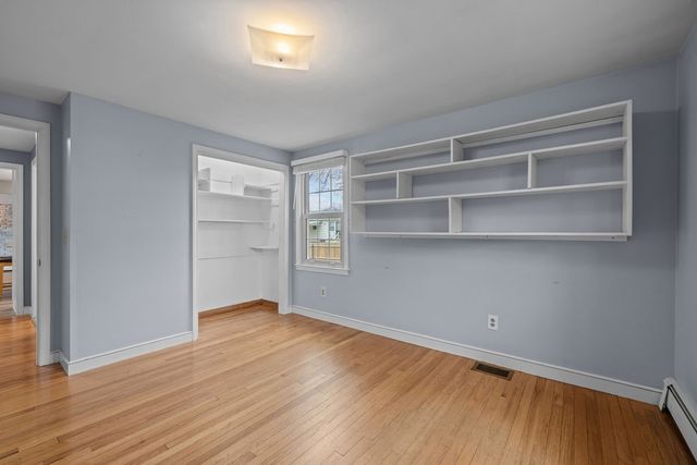 111 Verndale Street, Warwick, RI 02889