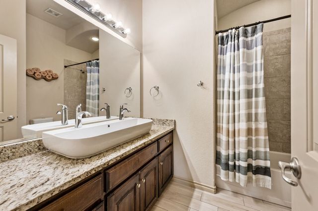 4417 Cypress Lake Court, Fort Worth, TX 76036