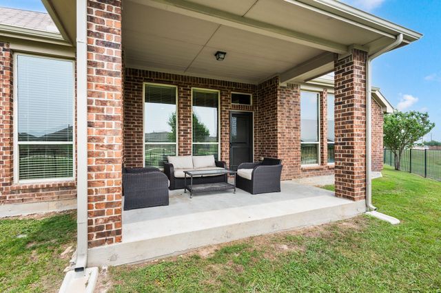 4417 Cypress Lake Court, Fort Worth, TX 76036