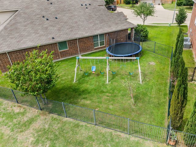 4417 Cypress Lake Court, Fort Worth, TX 76036