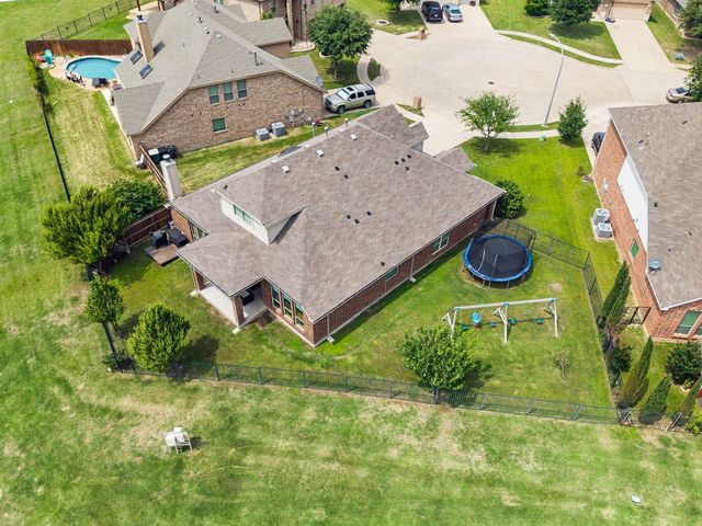 4417 Cypress Lake Court, Fort Worth, TX 76036
