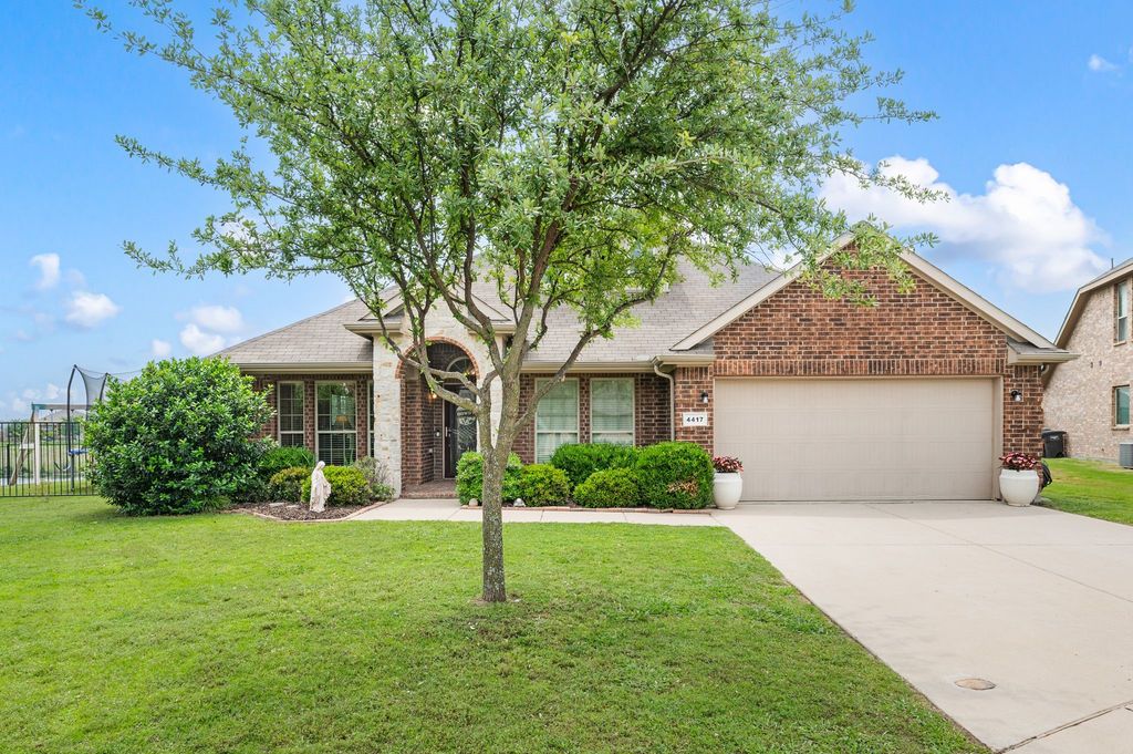 4417 Cypress Lake Court, Fort Worth, TX 76036